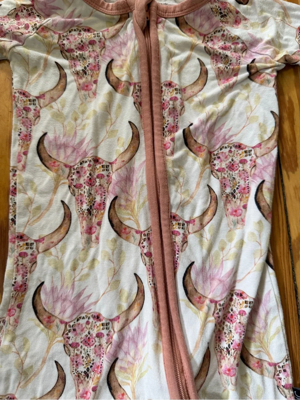 The Sleepy Sloth Bamboo Convertible Zip Sleeper Floral Longhorn 12-18M